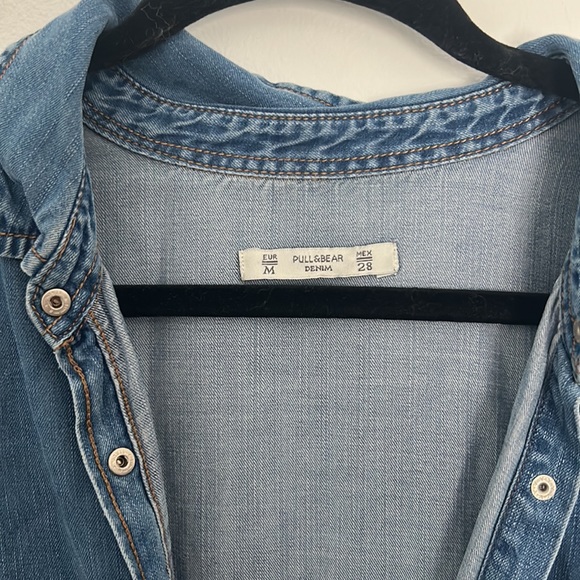 Pull & Bear oversized jean shirt! - Picture 3 of 5